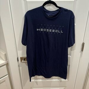 NWT Under Armour Men’s Small Navy Baseball short sleeve tshirt
